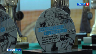 В Сыктывкаре стартовали Всероссийские соревнования по спортивной борьбе памяти Анатолия Пошивалова