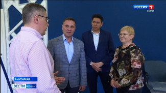 В сыктывкарском микрорайоне Нижний Чов состоялась приёмка обновлённой библиотеки