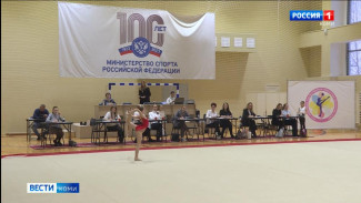 На Республиканском стадионе продолжается первенство Коми по художественной гимнастике