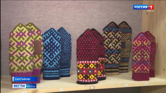 В Центре народного творчества Сыктывкара открылась выставка вязаных изделий