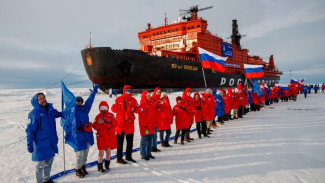 Школьники Республики Коми могут отправиться к Северному полюсу на борту «Ледокола знаний»