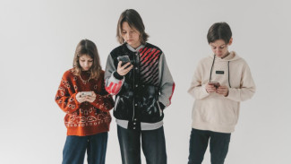 «Это не про меня»: как подростков вербуют в Сети — и как их от этого защитить