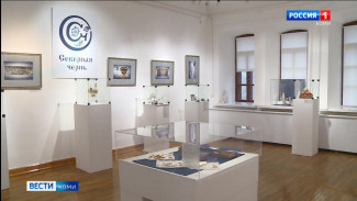 В сыктывкарской Национальной галерее Коми впервые открылась выставка «Искусство северной черни»