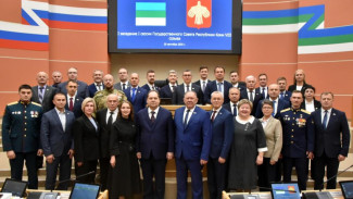 «За работу!» - Ростислав Гольдштейн поздравил с избранием депутатов Госсовета Республики Коми VIII созыва