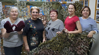 Землячество Усть-Вымского района в Сыктывкаре помогает землякам в зоне проведения спецоперации сбором средств и пошивом вещей