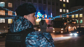 В Ухте росгвардейцы задержали посетителя бара, ударившего  администратора заведения