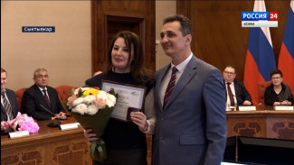 В Сыктывкаре наградили "Ценные кадры"