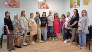 В Ухтинской городской поликлинике проходят занятия «Школы молодой мамы»