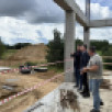 На стройплощадке школы по улице Тентюковская в Сыктывкаре увеличили число рабочих и техники