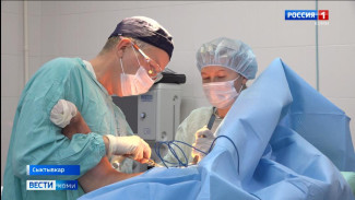 Врачи республиканской клинической больницы освоили новую методику эндопротезирования плечевого сустава