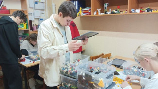Сыктывкарские школьники примерили на себя востребованные профессии