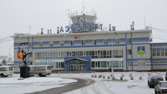 В аэропорту Сыктывкара произошло ЧП: нетрезвый мужчина напал на работников