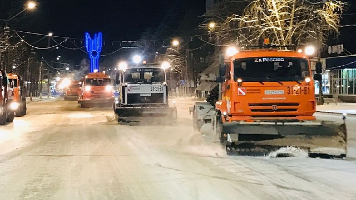 За ночь из Сыктывкара вывезено 430 кубометров снега – ГТРК «Коми Гор»