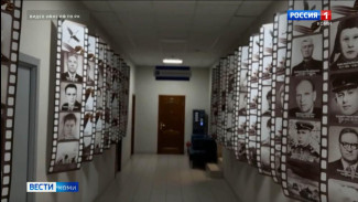 Сотрудники федеральной налоговой службы Коми, создала целый коридор из снимков тех, кто участвовал в Великой Отечественной войне