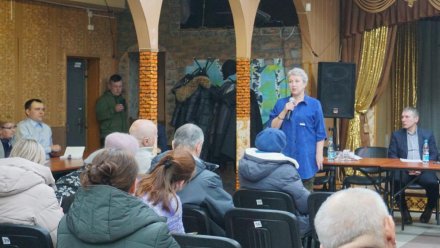 В столичной Верхней Максаковке обсудили вопросы социально-экономического развития поселка