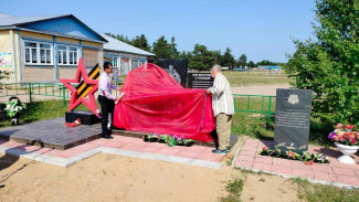  В посёлке Тимшер Усть-Куломского района открыли памятный знак воинам Великой Отечественной войны