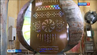 Выльгортские умельцы представили свое новое творение - «Рождение Пармы»